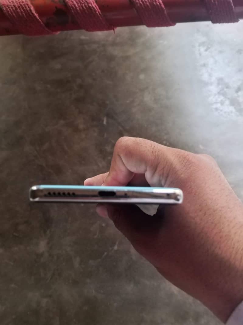 Tecno CAMON 40 2