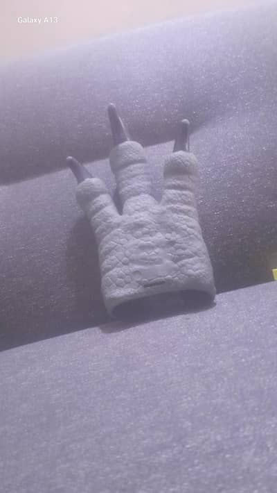 DINOSAUR HAND