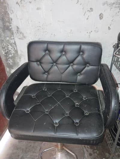 Saloon Haircut Chair