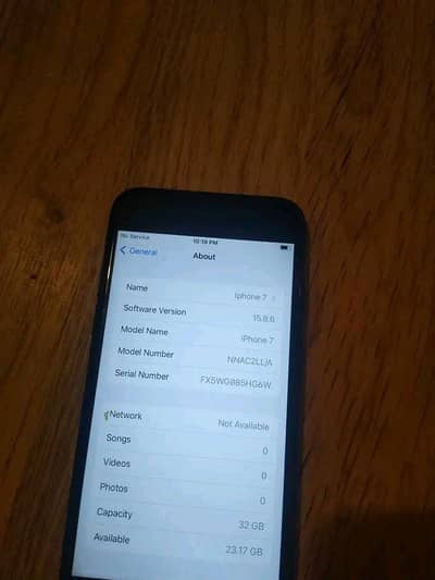 Apple iPhone 7