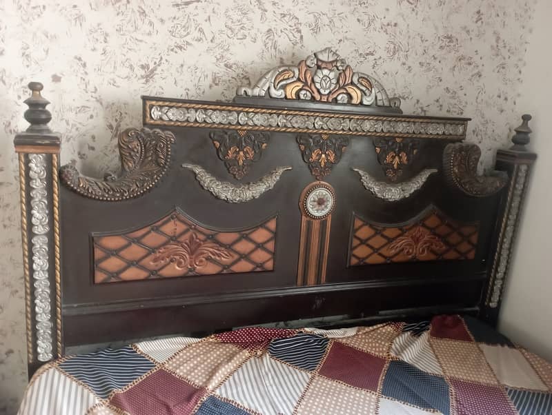 King bed 1