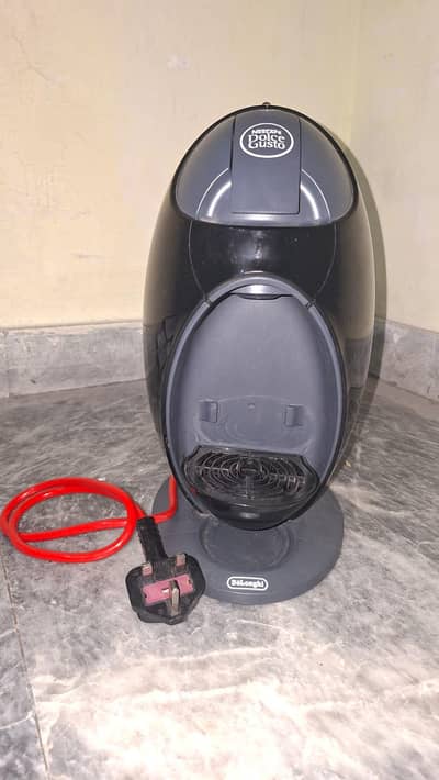 DeLonghi Dolce Gusto Coffee Machine
