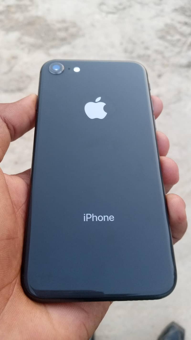 Apple iPhone 8 2