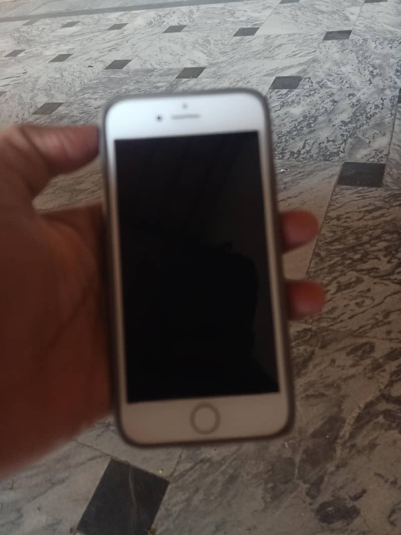 iPhone 7 0