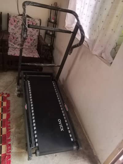 Manual treadmill running machine by Super fitness
