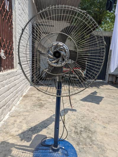 AC DC Pedestal Fan 21 inches