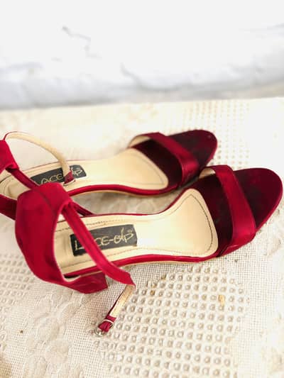 Lace-up sandal