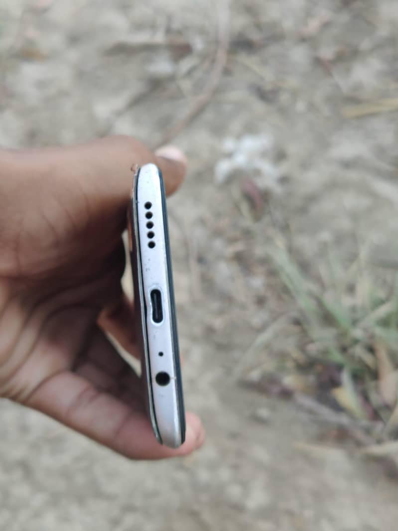One Plus 6 4
