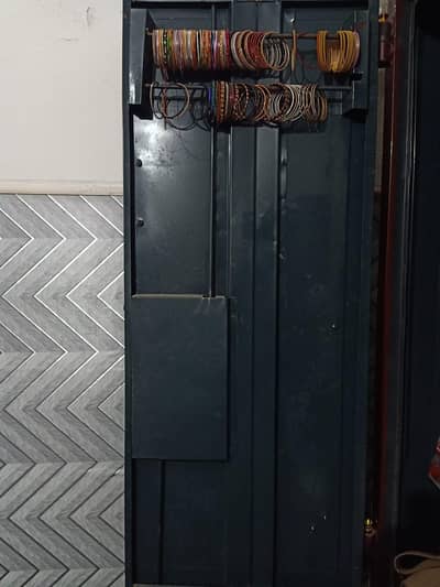 cupboard matteled