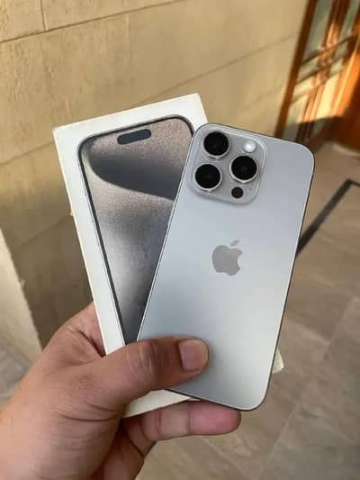 Apple iPhone 15 Pro