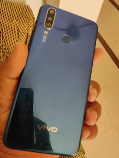 Vivo Y15