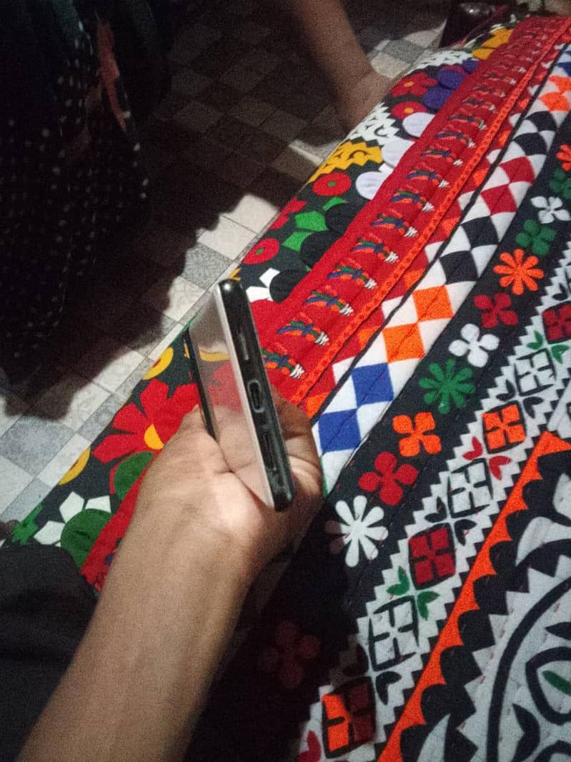 Google Pixel 6 4