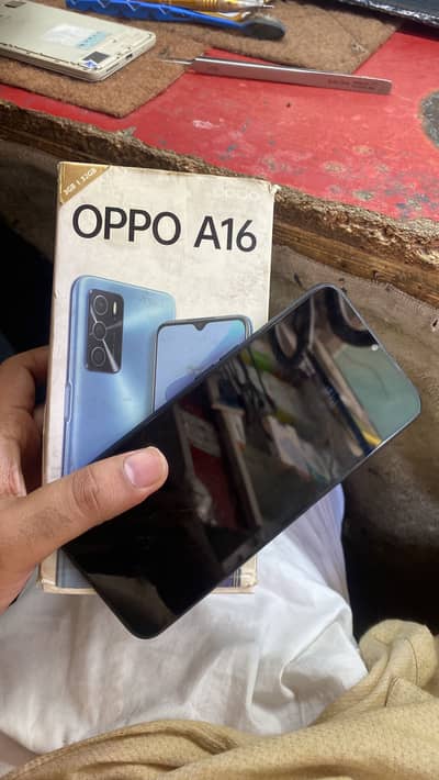OPPO A16
