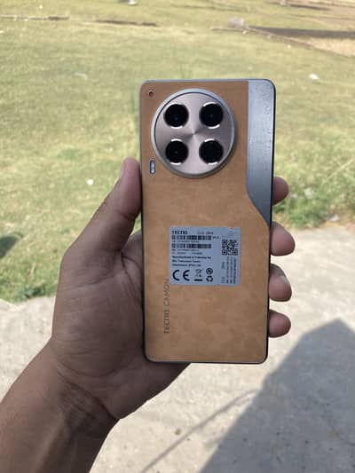 Tecno CAMON 30 pta aproved 8/8/256 kit only