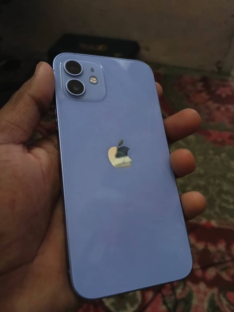 Apple iPhone 12 0