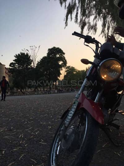 Yamaha YB 125Z 2017