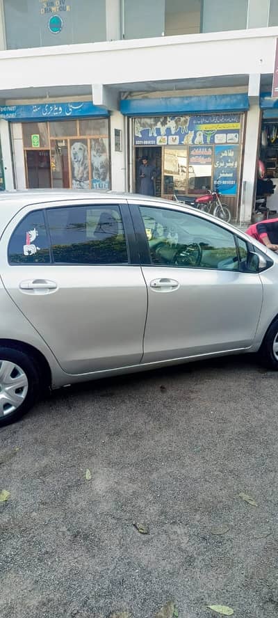 Toyota Vitz 2010