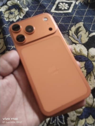 Apple iPhone XR