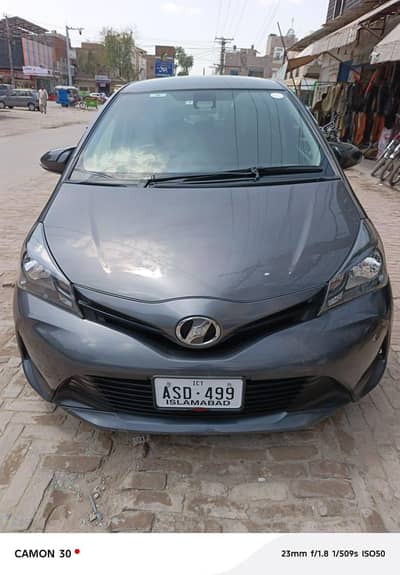 Toyota Vitz 2016