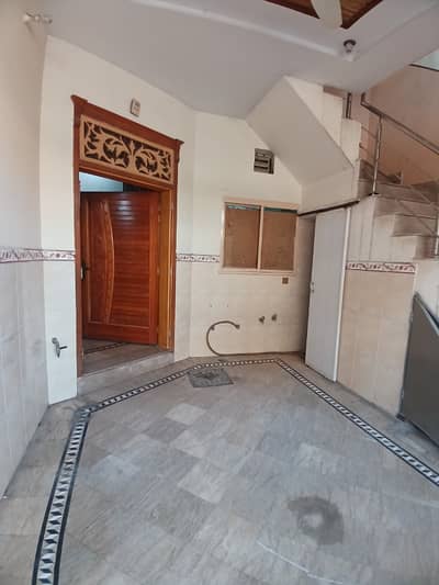5 Marla Lower Portion Available For Rent in H1 Block Near Canal Road Lahore