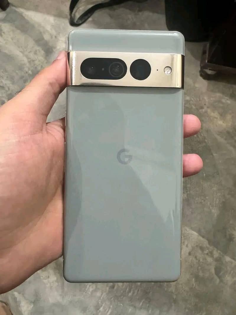 Google Pixel 7 Pro 4