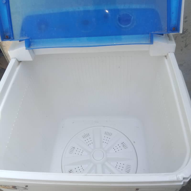 Washing machine Orient 3