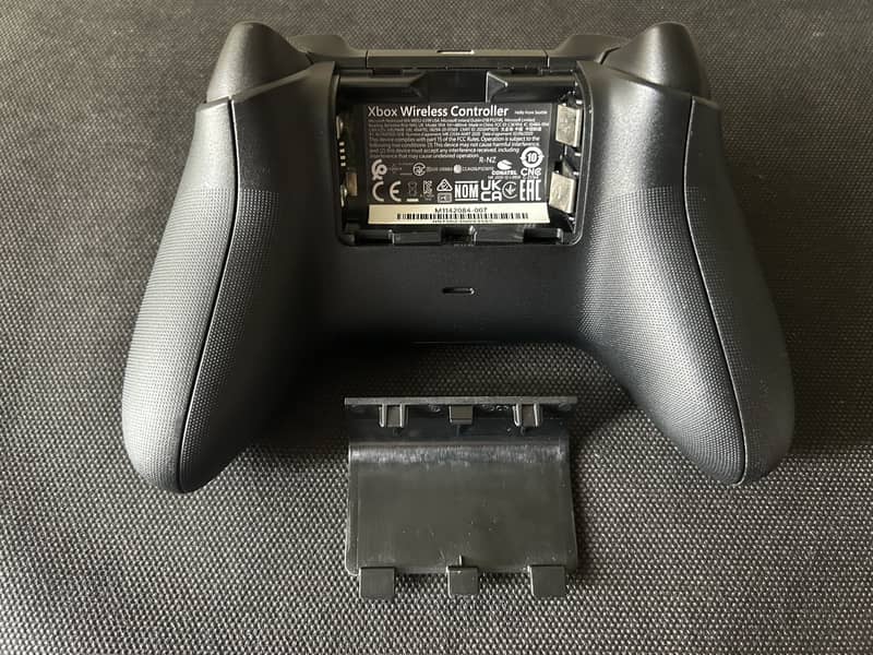 Xbox Wireless Controller 2