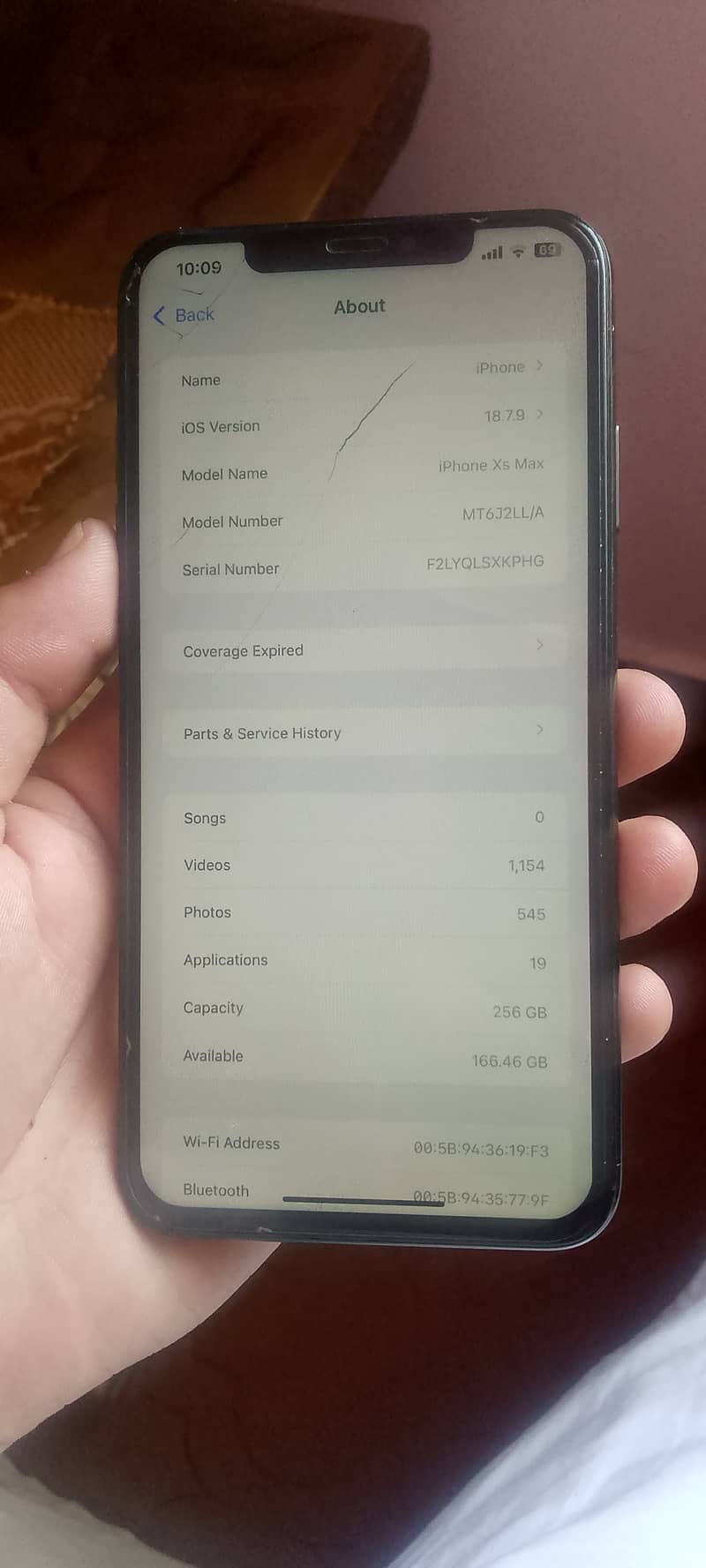 Apple iPhone XS Max 3