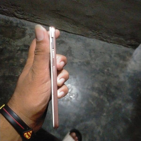 OPPO mobile good for hotspot 5