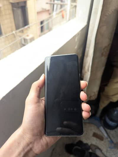 One Plus 9 Pro - Lines On Panel 12/256 Approved.