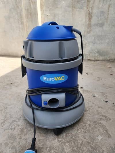 vacuum cleaner