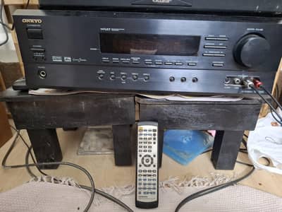 Onkyo TX- SR 500 with Techincs SL-PG470A CD zplyer
