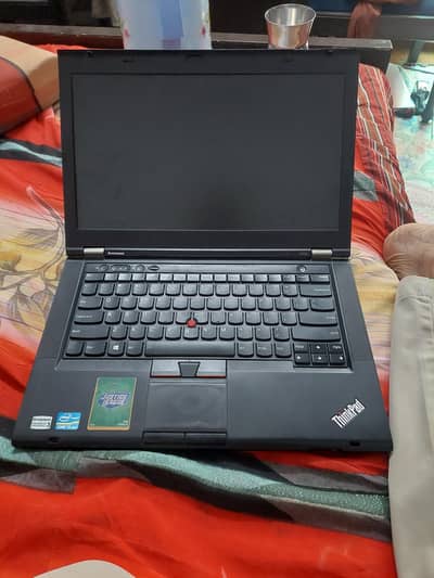 Lenovo laptop t430 8gb 250gb ssd 4 hour + battery
