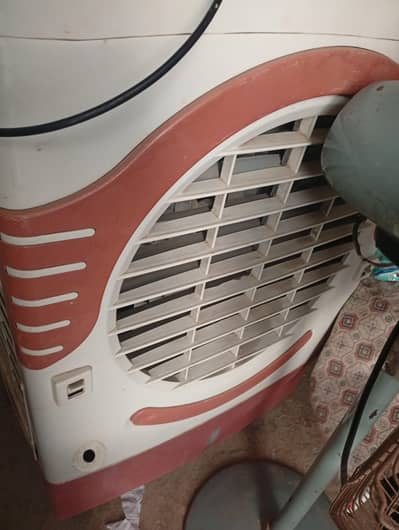 Air cooler 220 volt fresh condition Location jaranwala sirf call