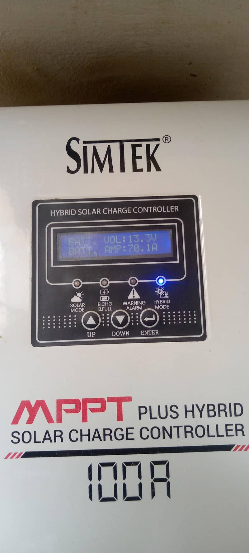 simtek MPPT 100A 2