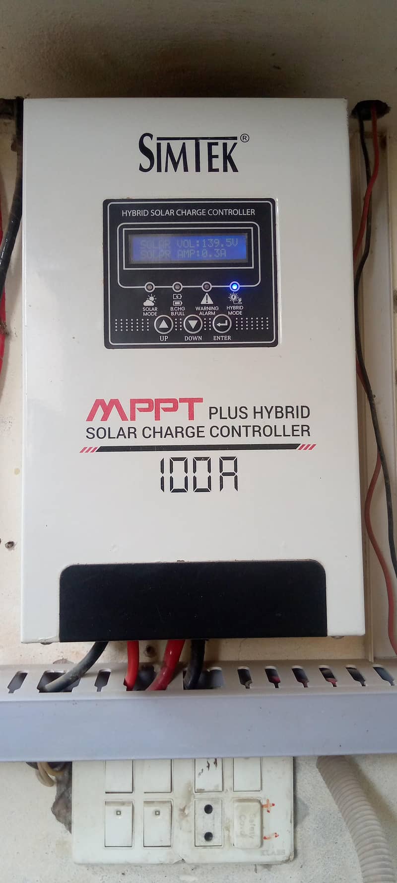 simtek MPPT 100A 5