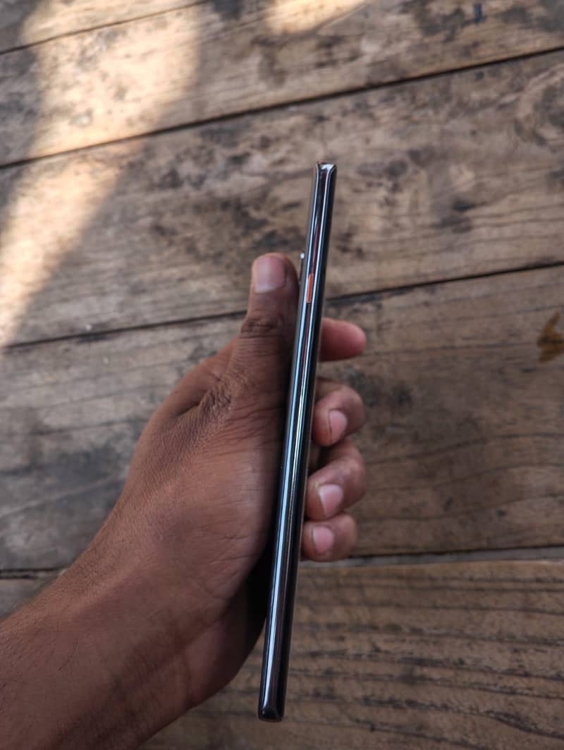 Tecno CAMON 40 Pro 3