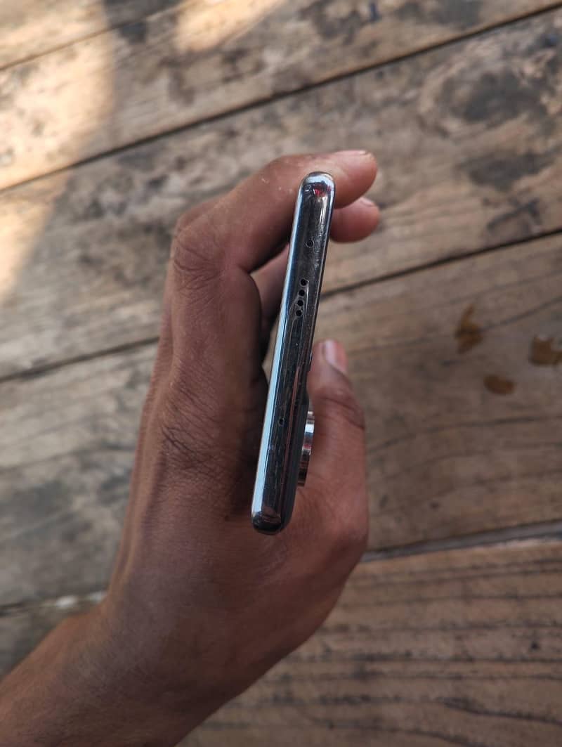 Tecno CAMON 40 Pro 5