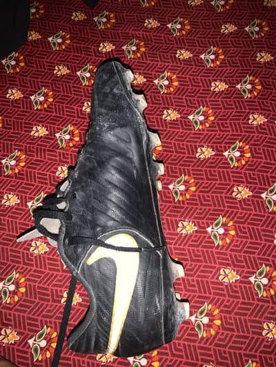 Football shoes stud 6 size