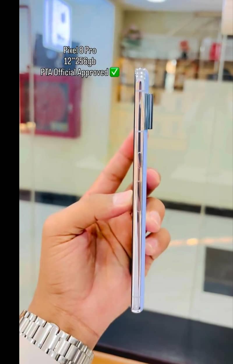 Google Pixel 8 Pro 3