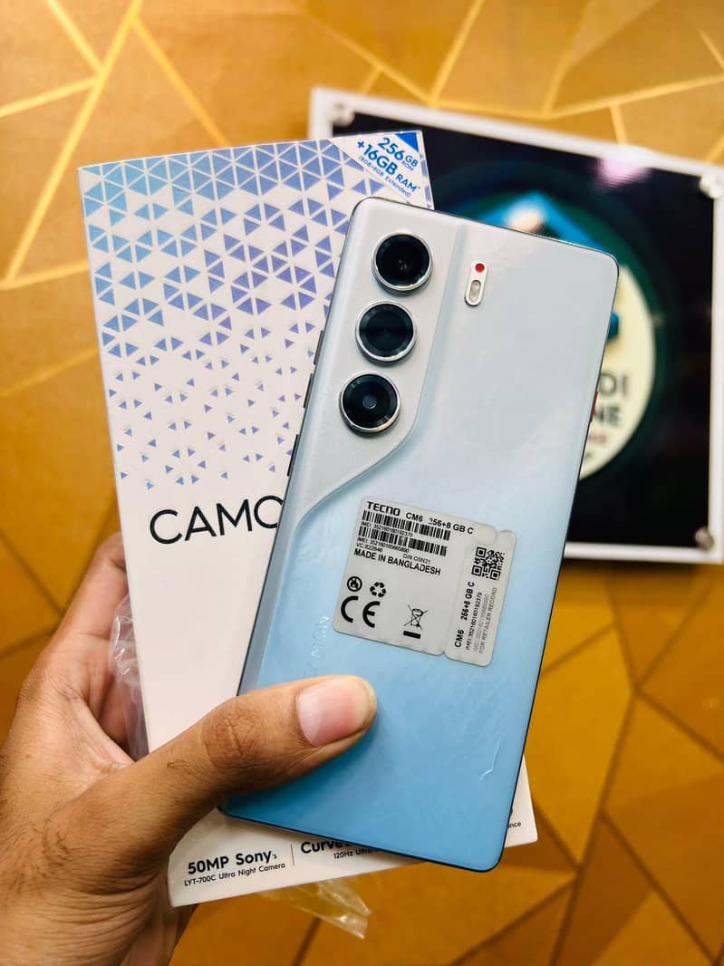 Tecno CAMON 40 Pro 0