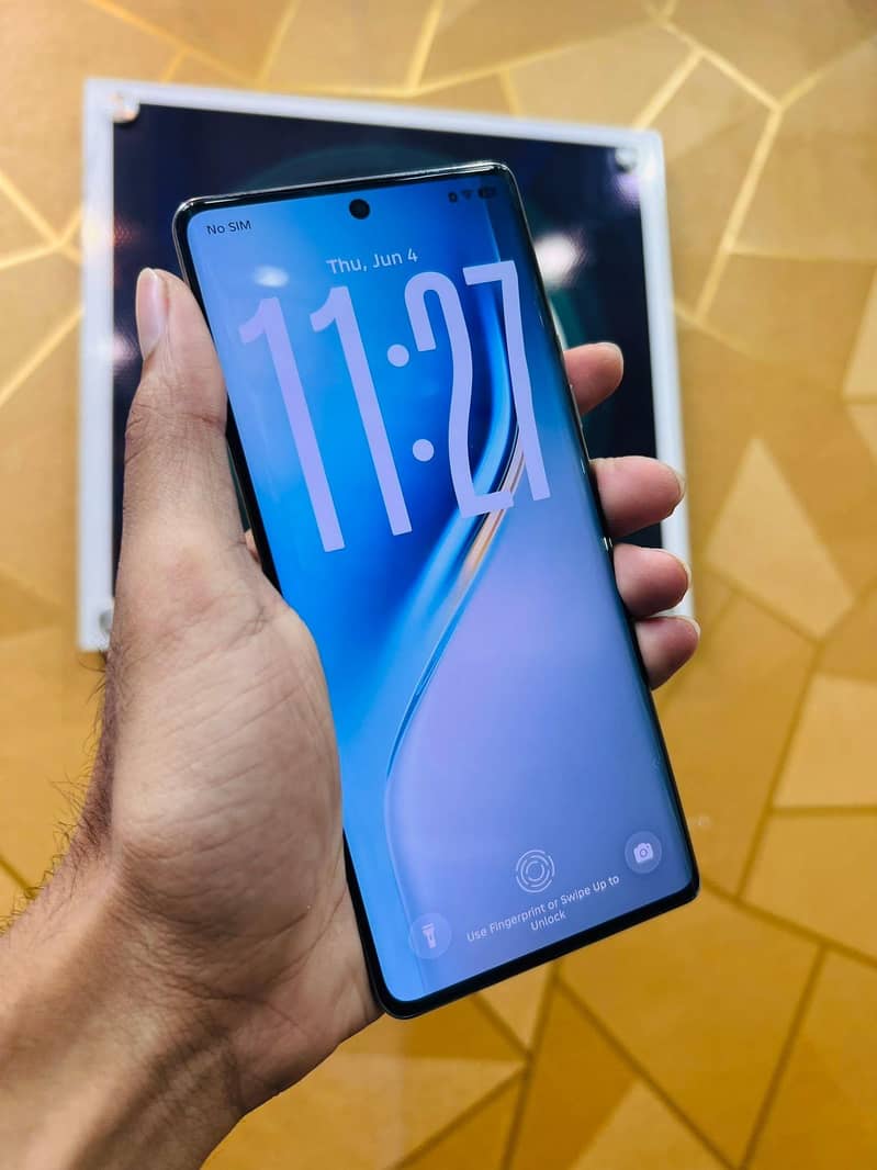 Tecno CAMON 40 Pro 4
