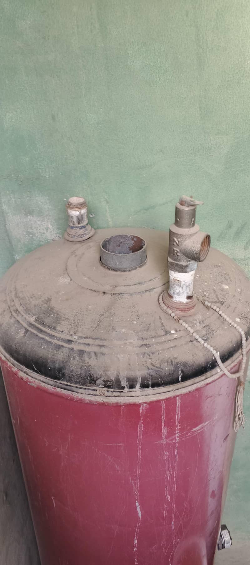 GEYSER 4