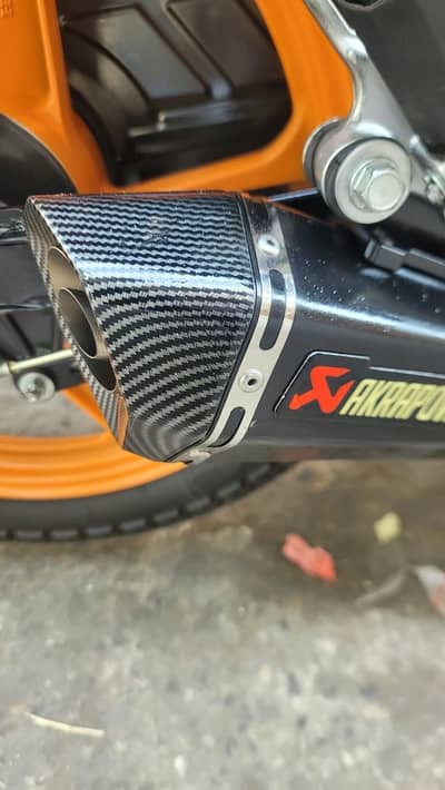 Acrapovic exhaust