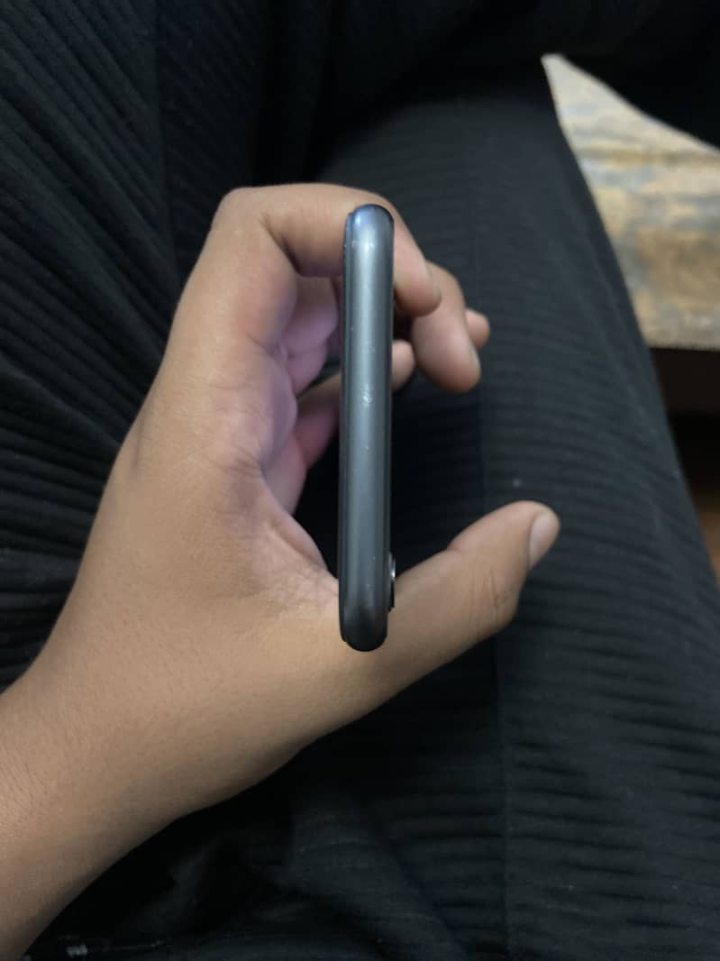 Apple iPhone 8 2