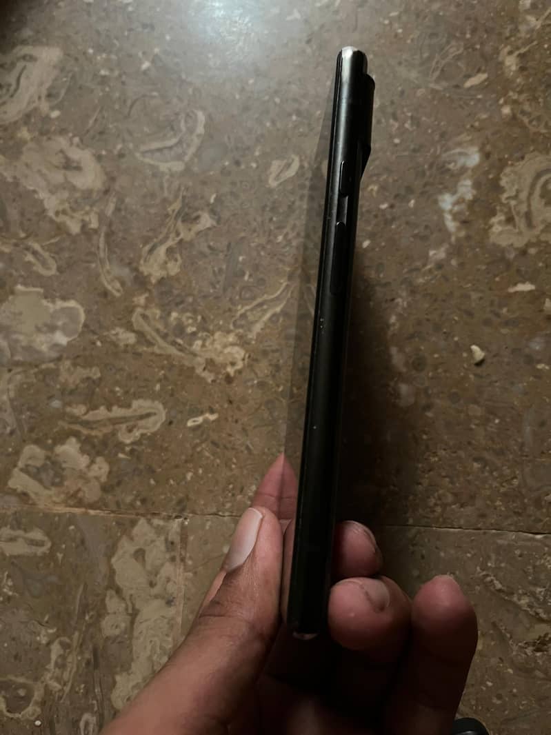 Google Pixel 6 4