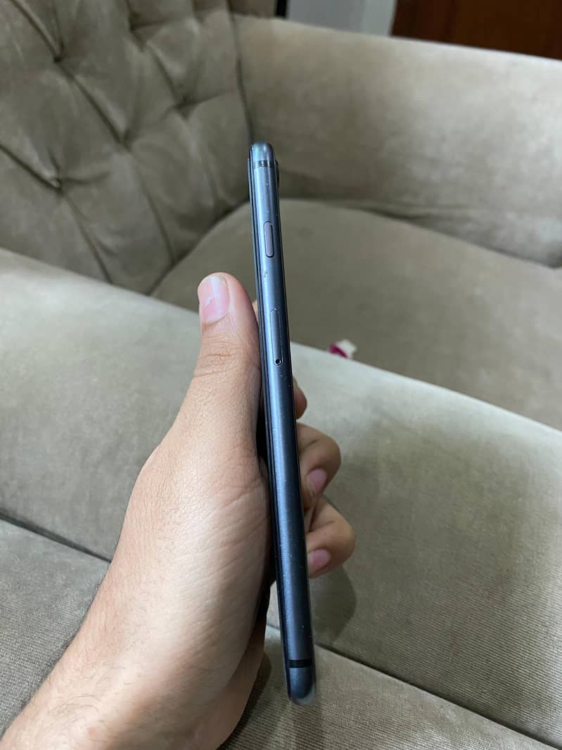 iPhone 8 Plus 8