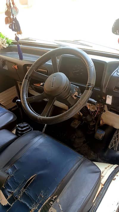 Suzuki Bolan 2015 total janian condition 3thrd onar