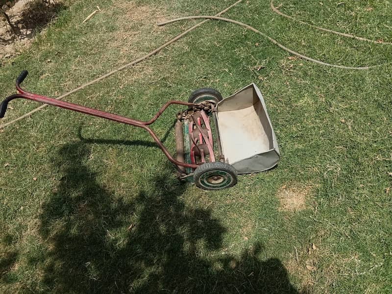 Grass cutting machine 5