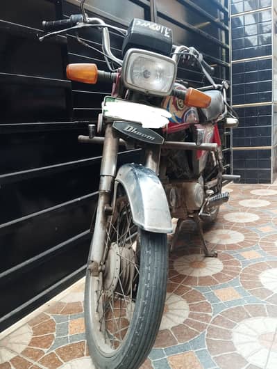 Yamaha dhoom yd 70